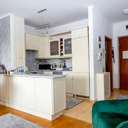 Rossalini With Free Parking * بودابست